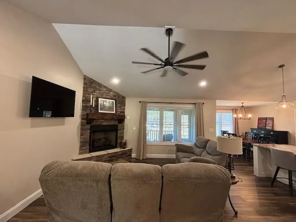 108 Twin Ponds Road Corbin KY 40701