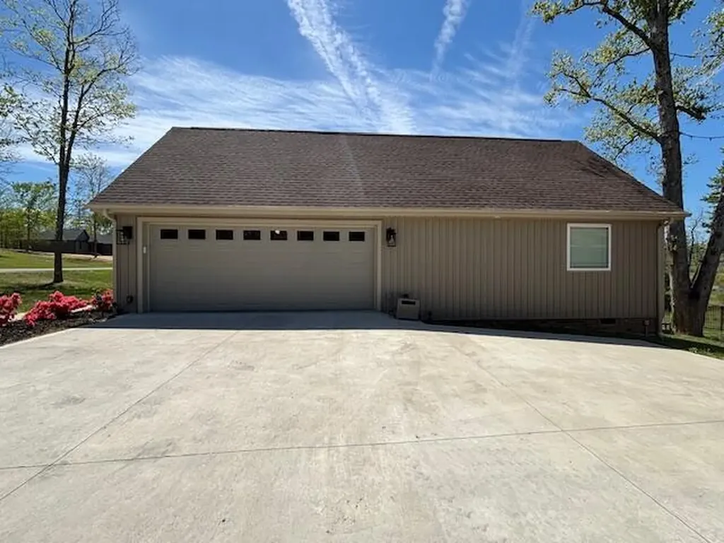 108 Twin Ponds Road Corbin KY 40701