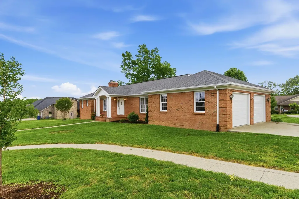 1041 Burnell Drive Berea KY 40403