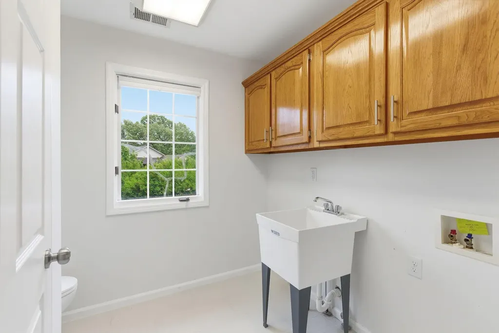 1041 Burnell Drive Berea KY 40403