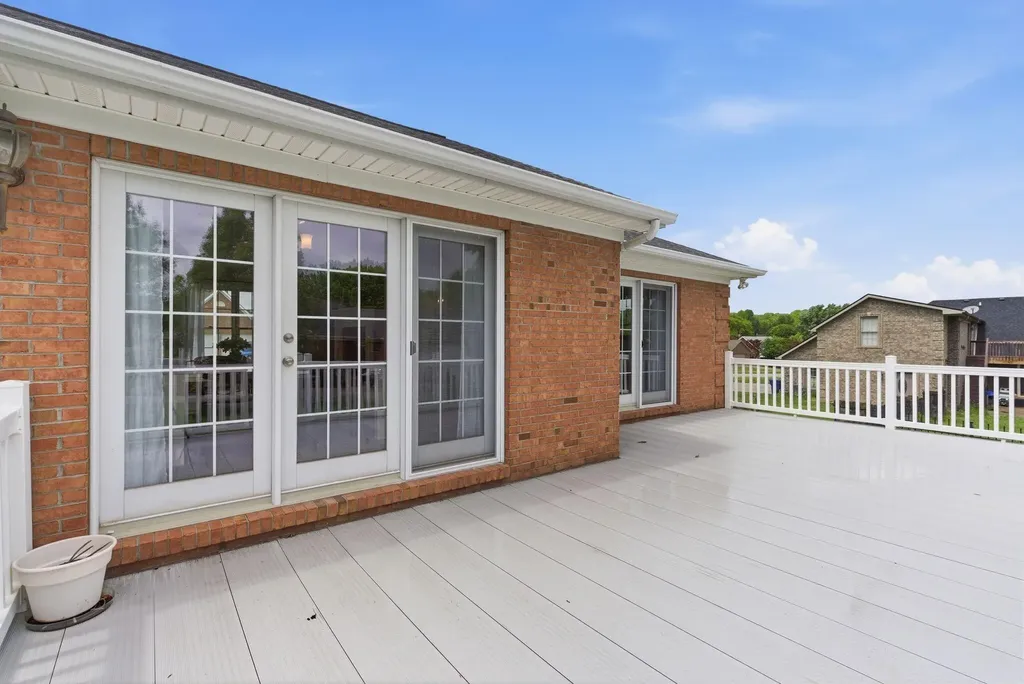 1041 Burnell Drive Berea KY 40403
