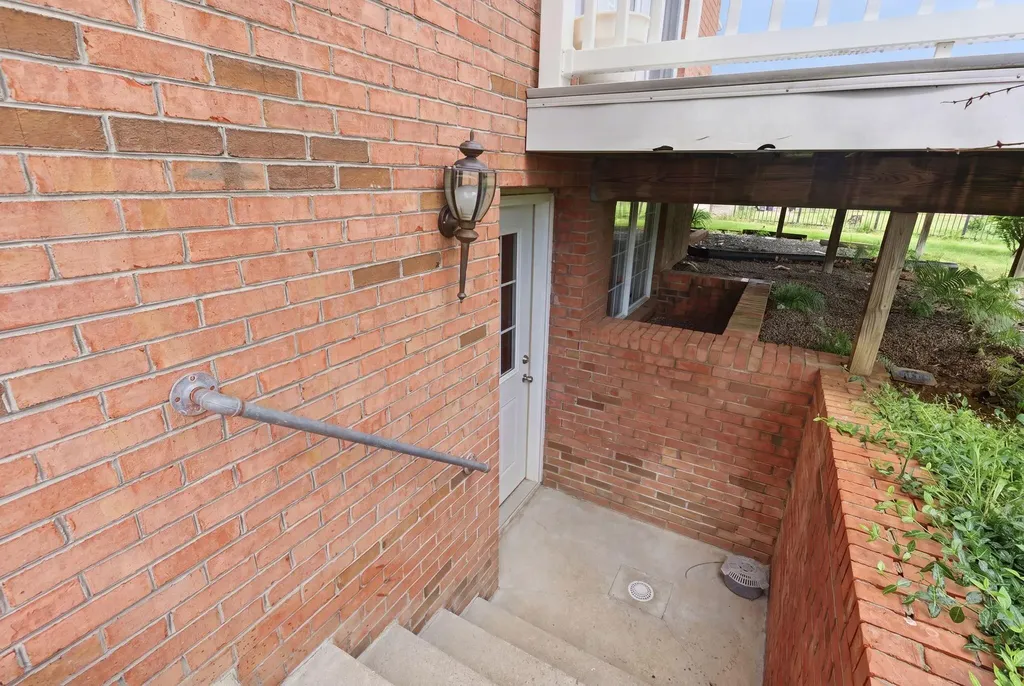 1041 Burnell Drive Berea KY 40403