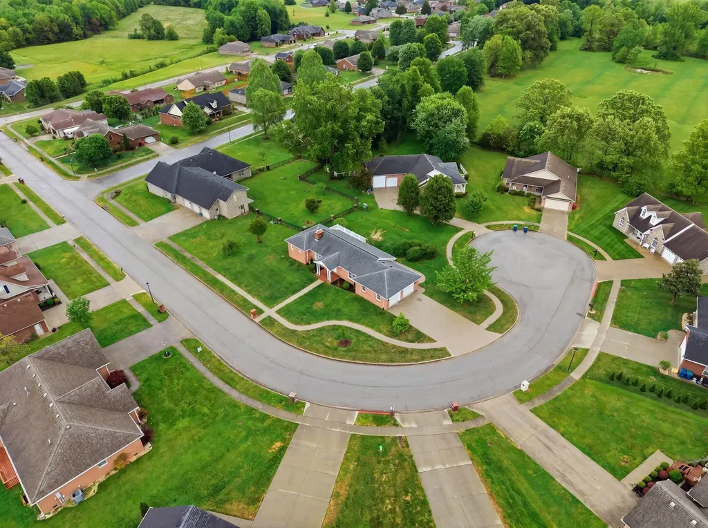 1041 Burnell Drive Berea KY 40403