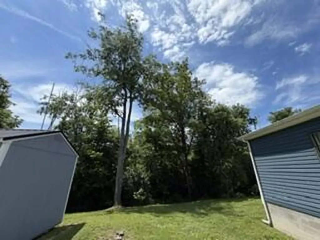 10481 Battlefield Memorial Highway Berea KY 40403