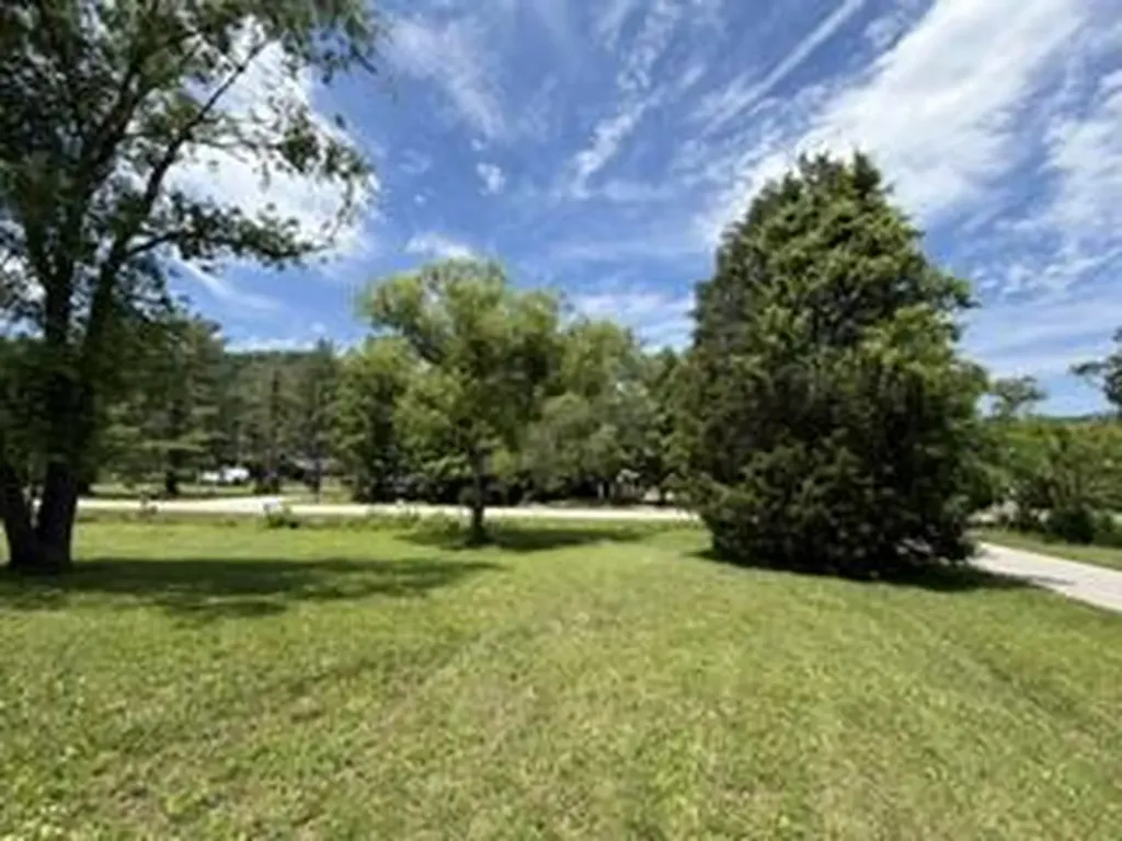 10481 Battlefield Memorial Highway Berea KY 40403