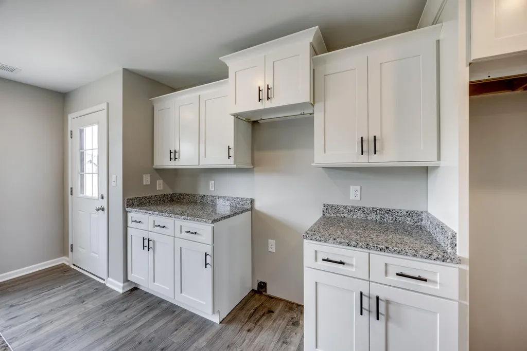 119 Knob View Trace Junction City KY 40440