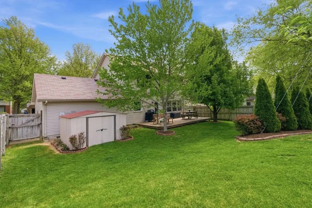 2282 Stonewood Lane Lexington KY 40509