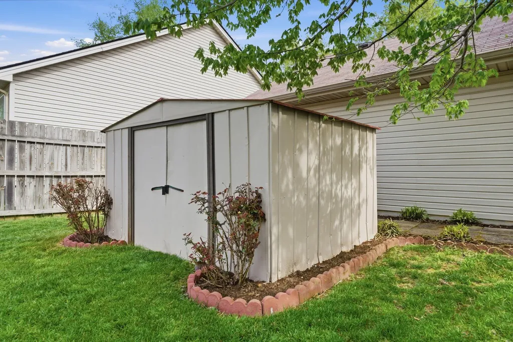 2282 Stonewood Lane Lexington KY 40509
