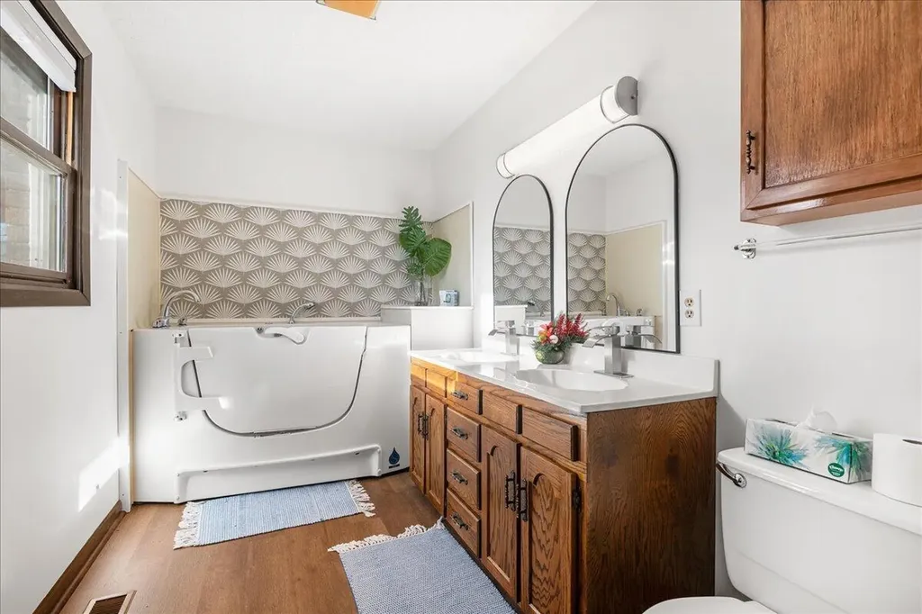 37 Cardinal Hill Lane London KY 40744