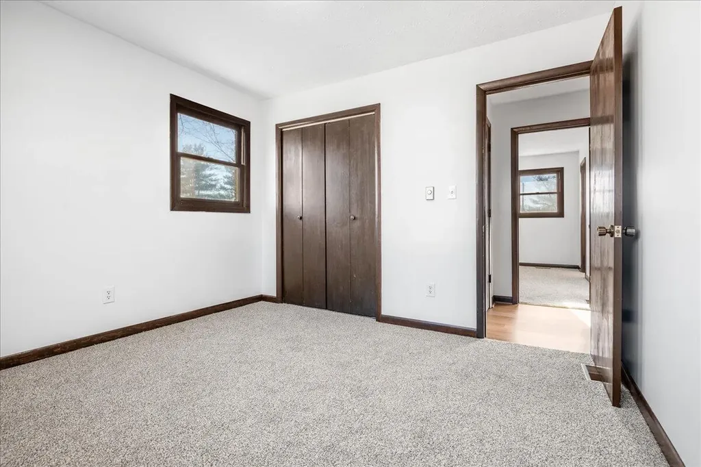 37 Cardinal Hill Lane London KY 40744