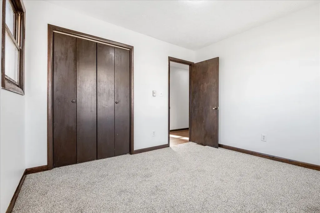 37 Cardinal Hill Lane London KY 40744