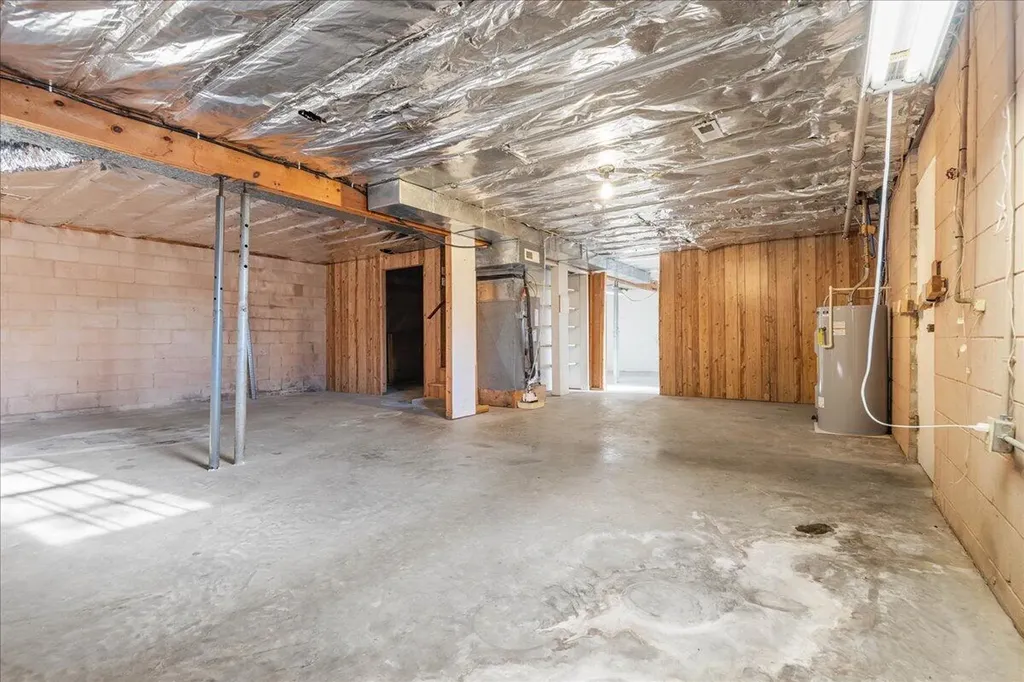 37 Cardinal Hill Lane London KY 40744