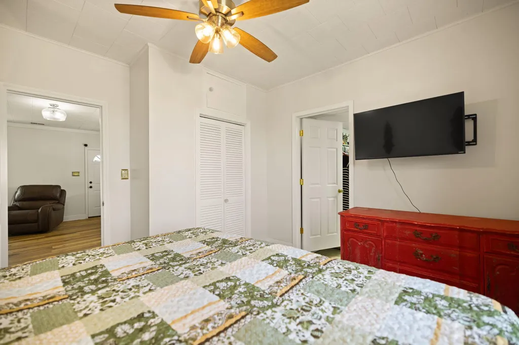 6013 Parker Lane Mays Lick KY 41055