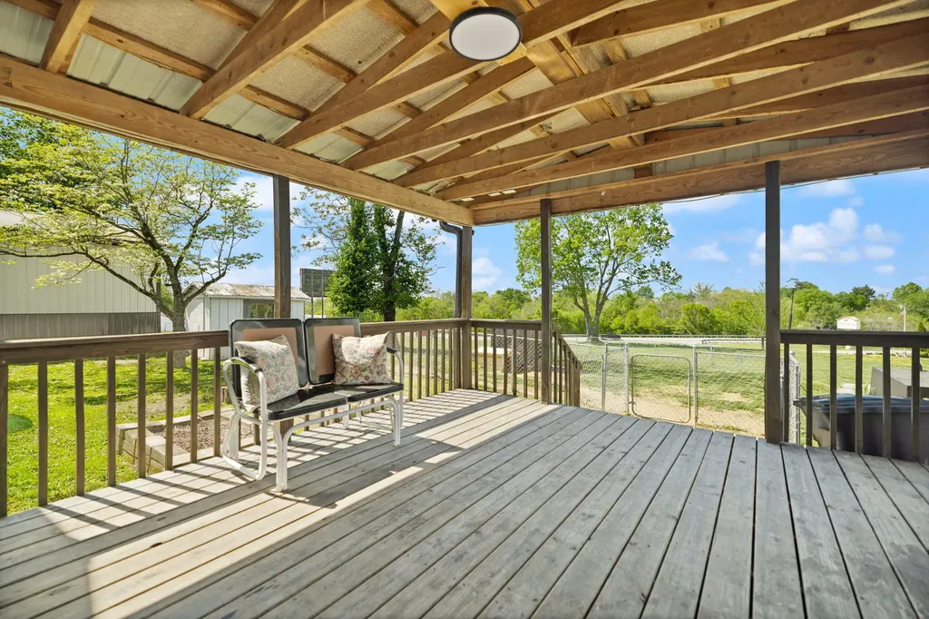 6013 Parker Lane Mays Lick KY 41055