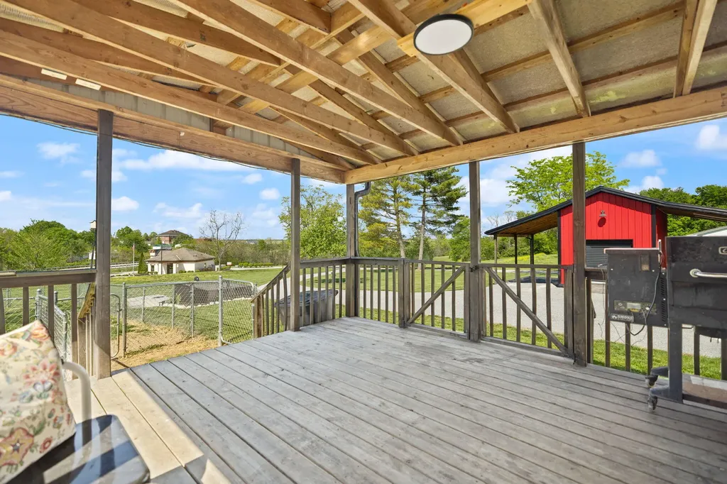 6013 Parker Lane Mays Lick KY 41055
