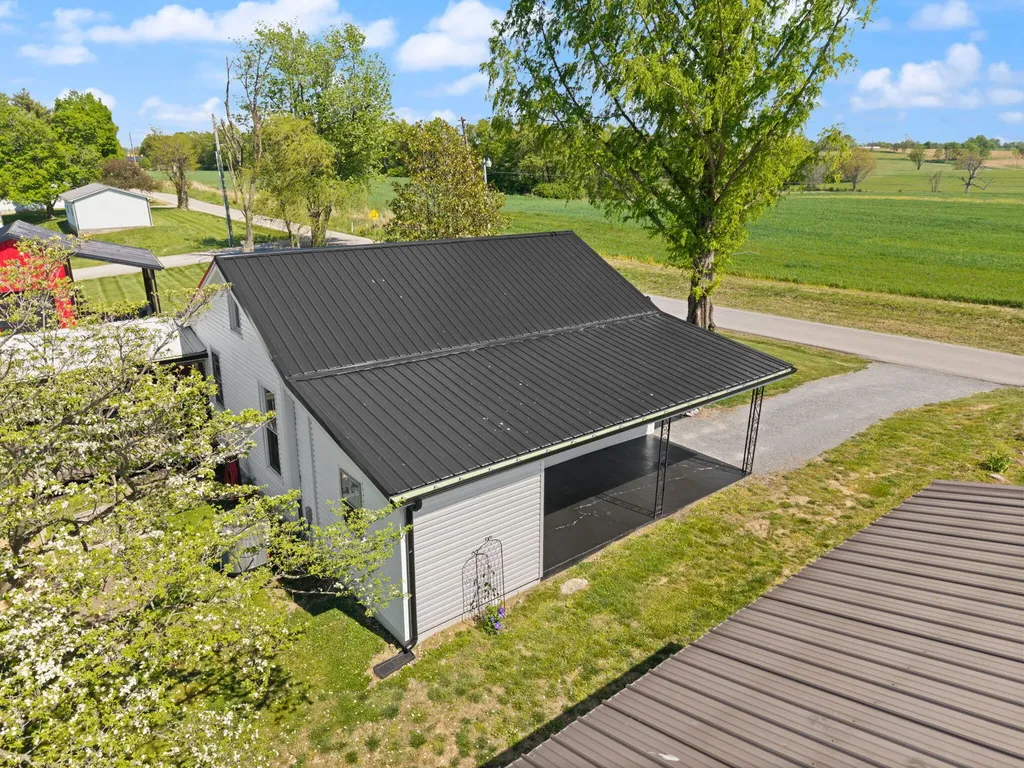 6013 Parker Lane Mays Lick KY 41055
