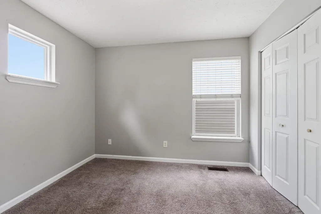 2373 Mulundy Way Lexington KY 40511
