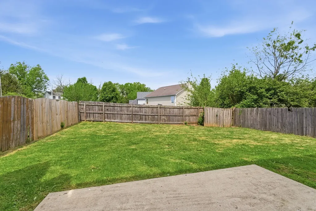 2373 Mulundy Way Lexington KY 40511