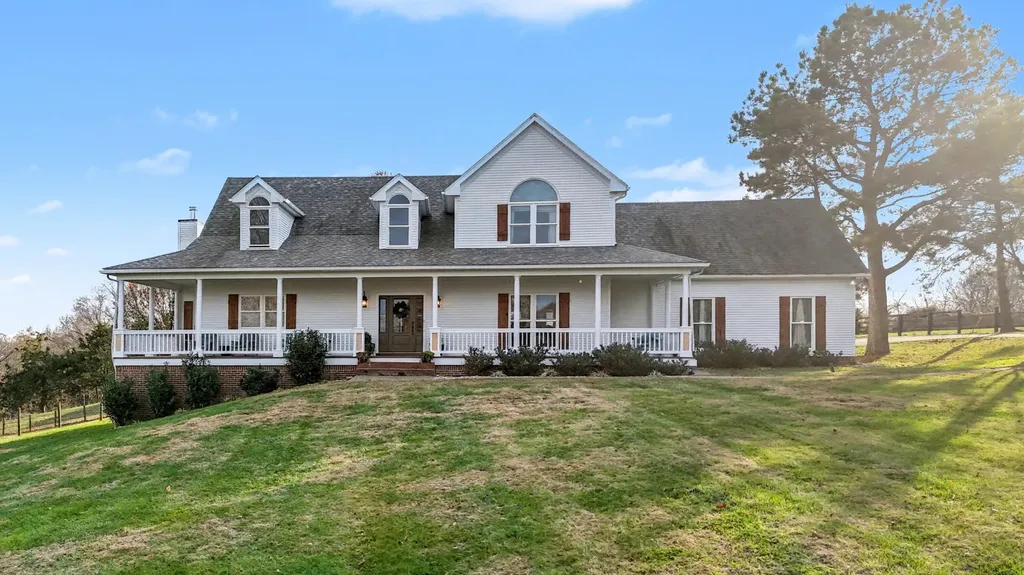 779 Kings Highway Waddy KY 40076