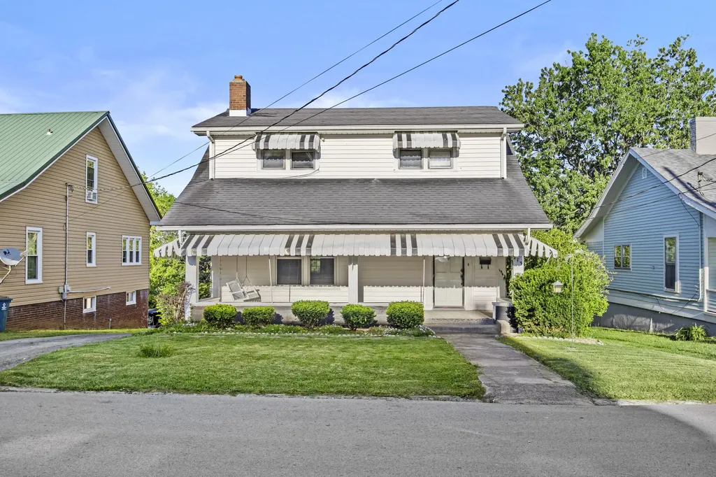 213 Park Avenue Harrodsburg KY 40330