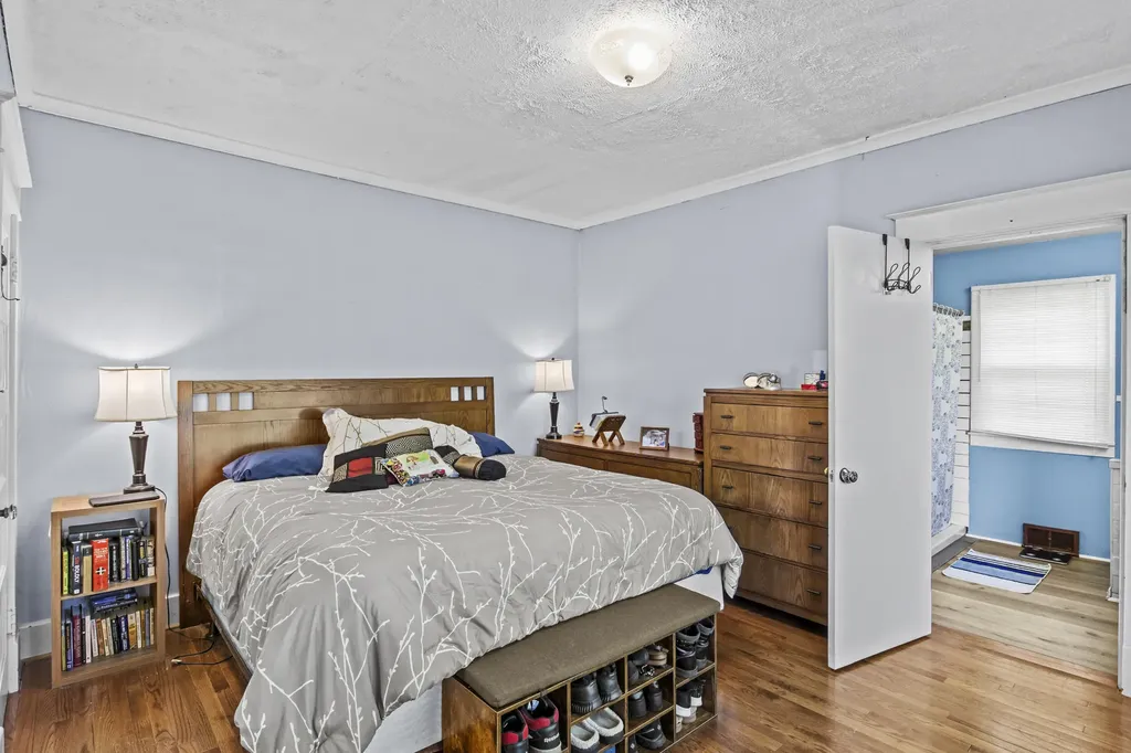 213 Park Avenue Harrodsburg KY 40330