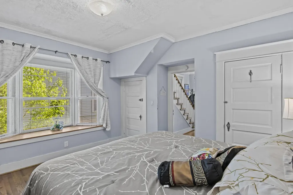 213 Park Avenue Harrodsburg KY 40330
