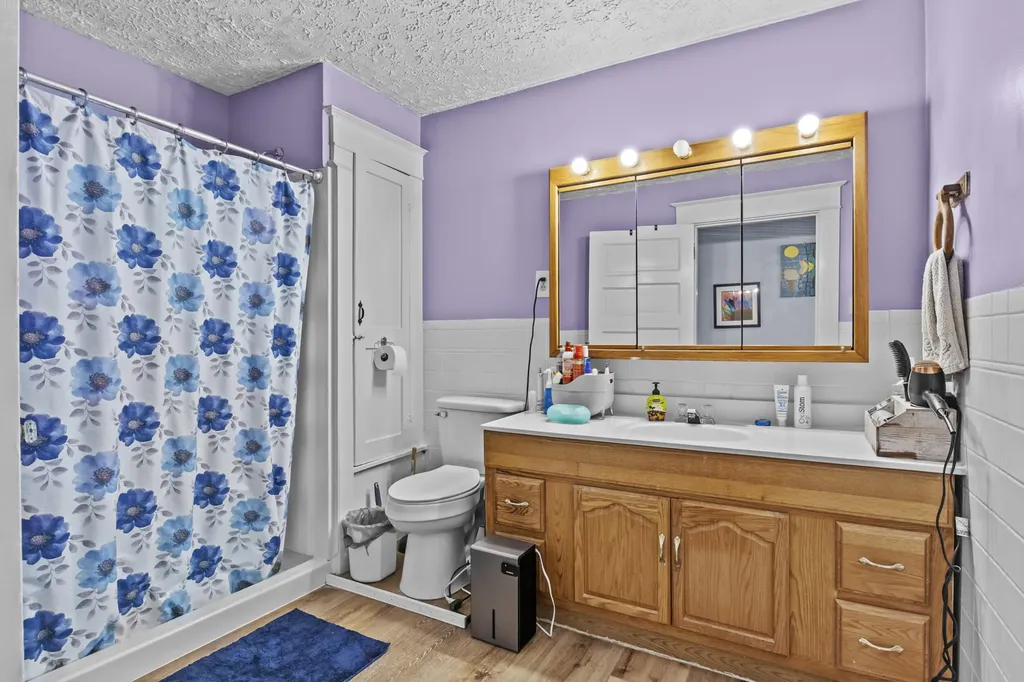 213 Park Avenue Harrodsburg KY 40330