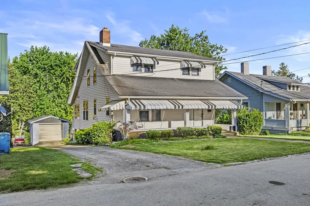 213 Park Avenue Harrodsburg KY 40330
