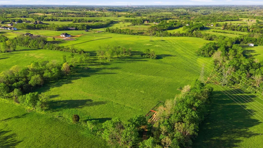 2-A Harrodsburg Road Wilmore KY 40390