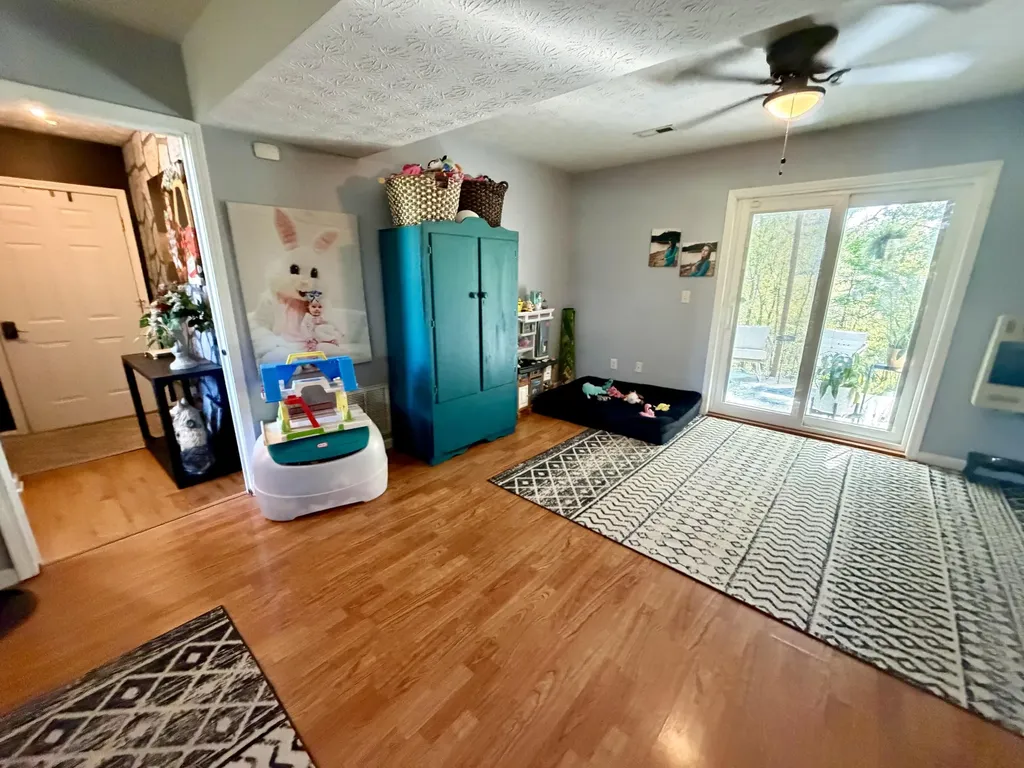208 Carnation Drive Corbin KY 40701