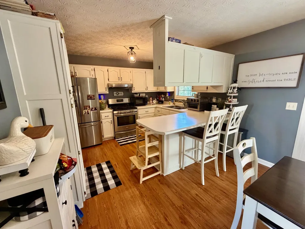 208 Carnation Drive Corbin KY 40701