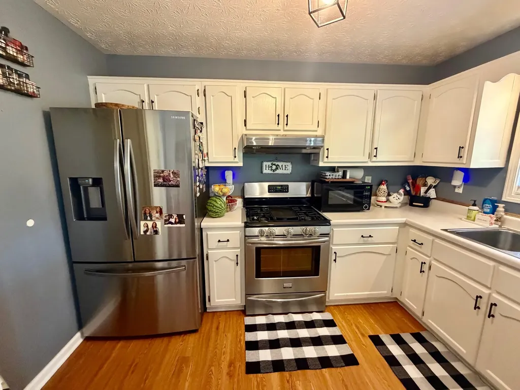 208 Carnation Drive Corbin KY 40701