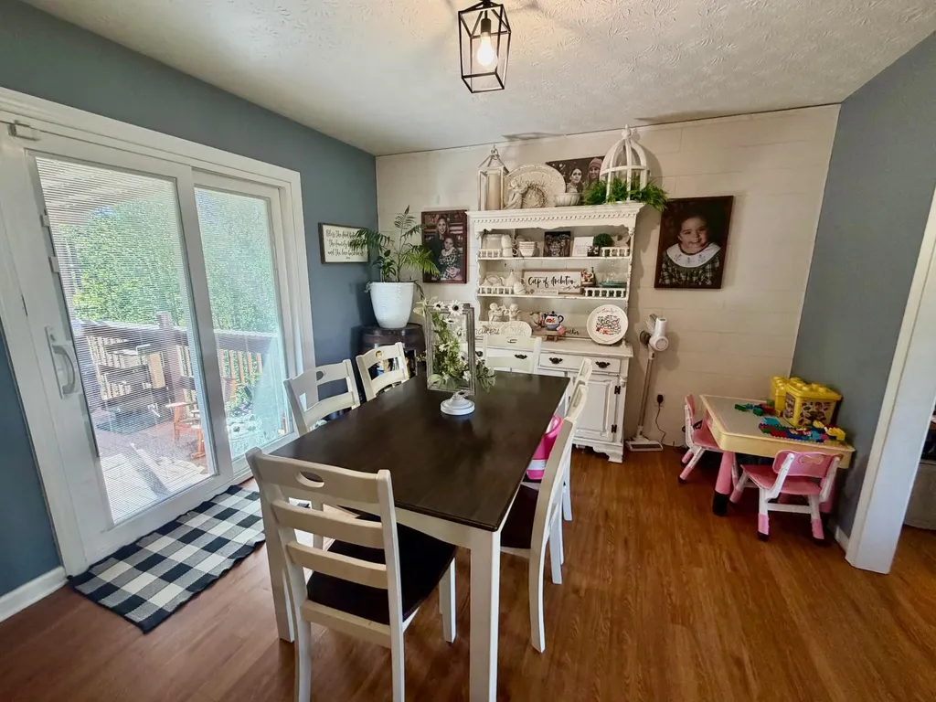 208 Carnation Drive Corbin KY 40701
