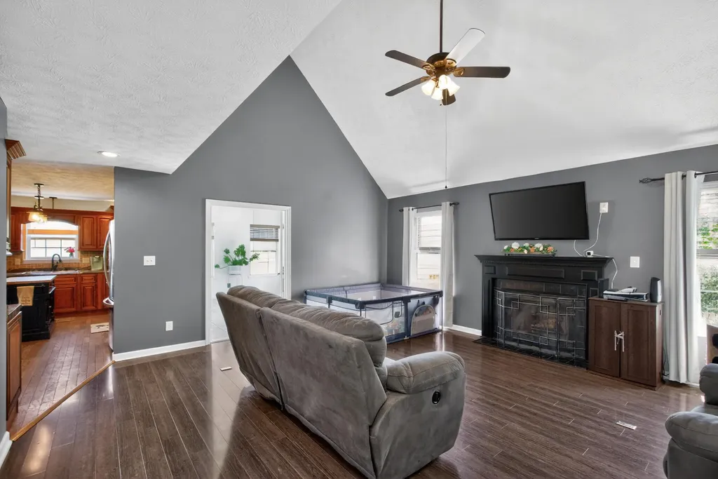 343 Timothy Way Richmond KY 40475