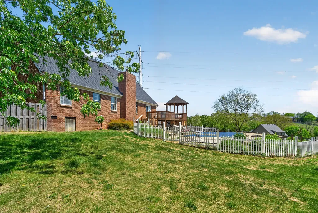 343 Timothy Way Richmond KY 40475