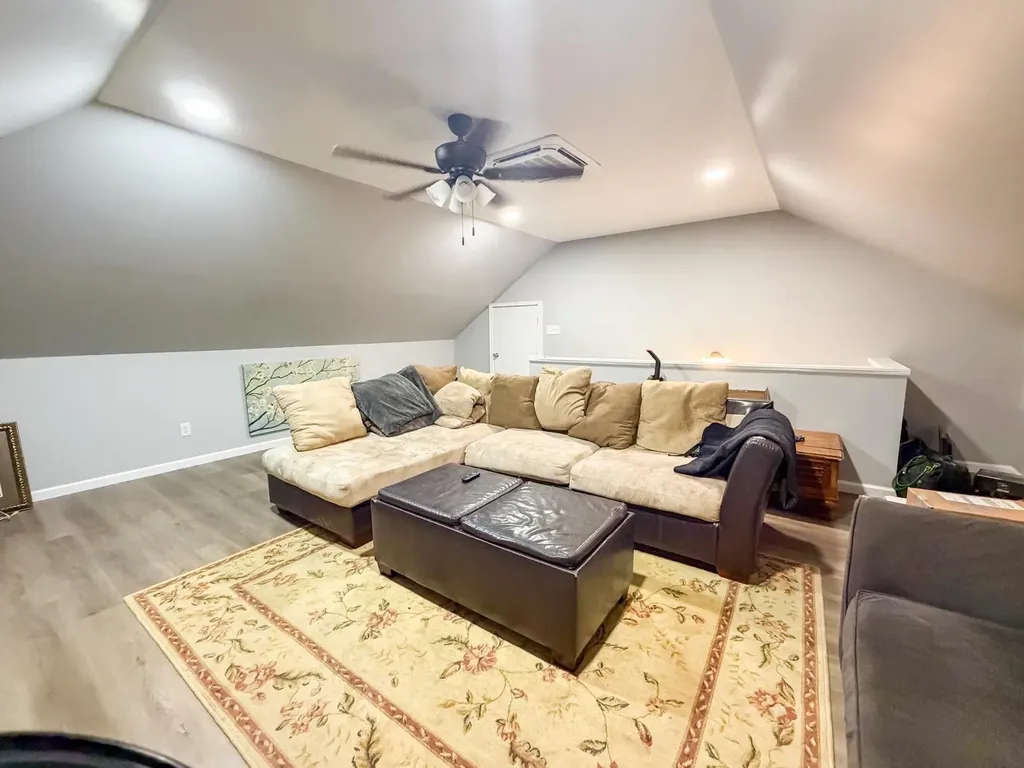 215 Paradise Camp Road Harrodsburg KY 40330