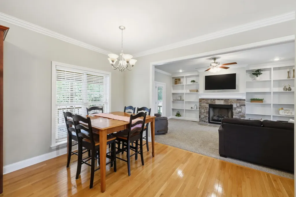 129 Pheasant Run Nicholasville KY 40356