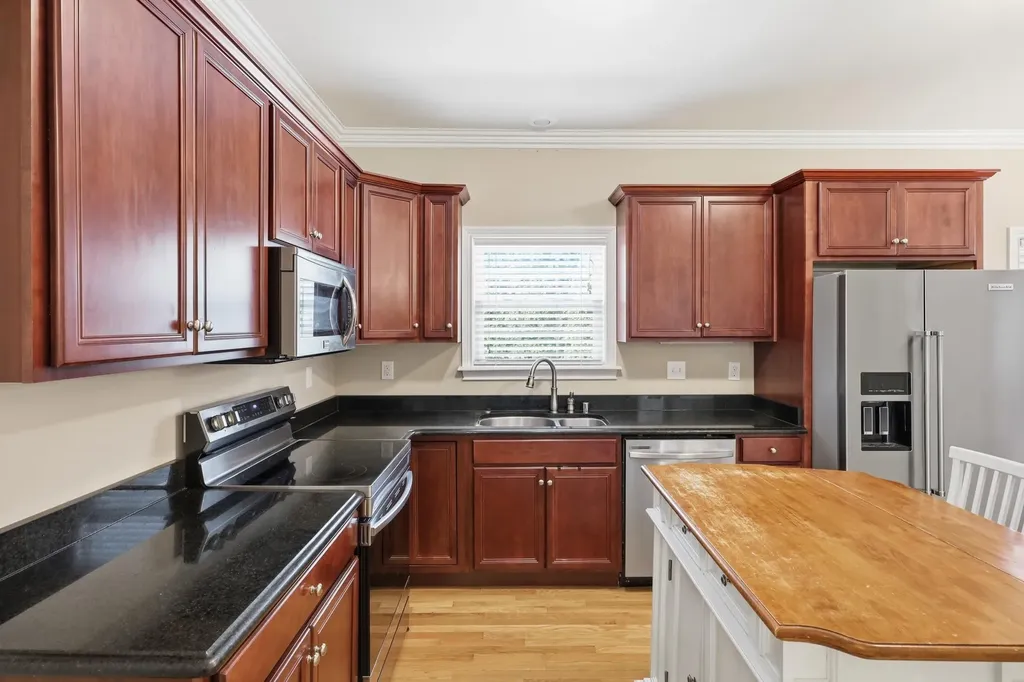 129 Pheasant Run Nicholasville KY 40356