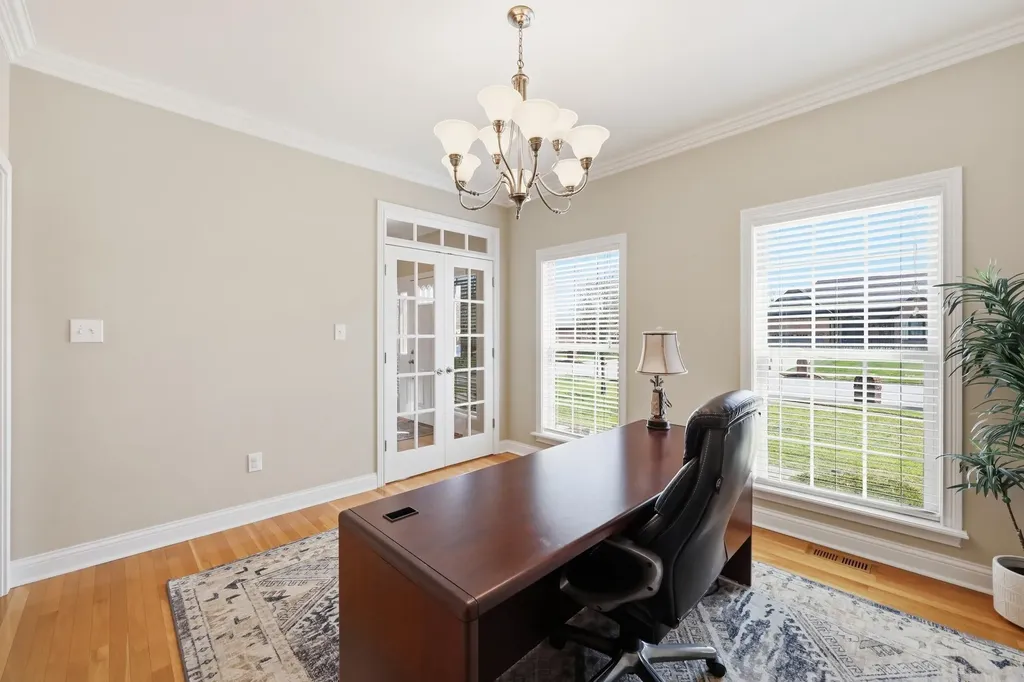 129 Pheasant Run Nicholasville KY 40356