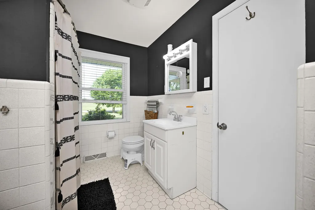 2036 Old Lexington Road Danville KY 40422
