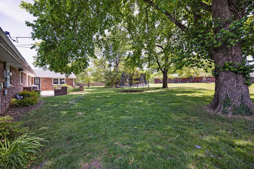 2036 Old Lexington Road Danville KY 40422