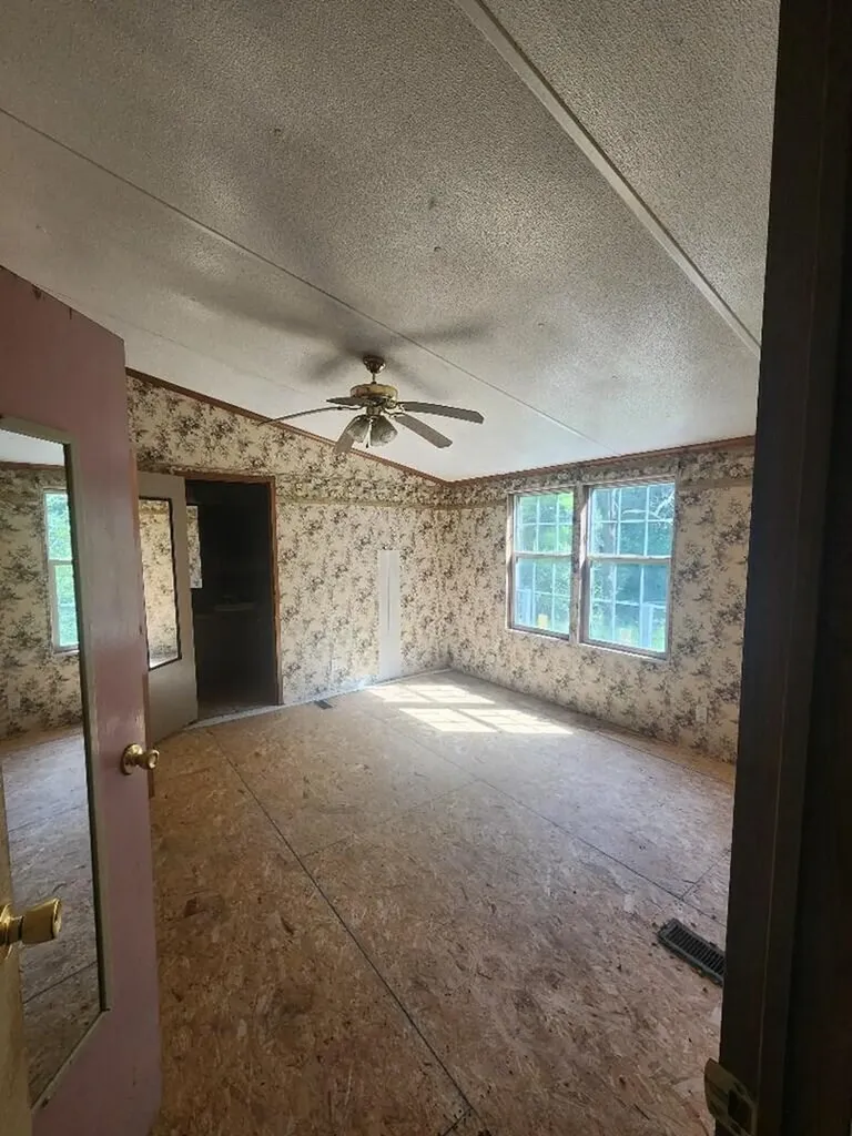 438 Ned Fork Road Mcdowell KY 41647
