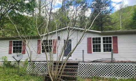 438 Ned Fork Road McDowell KY 41647