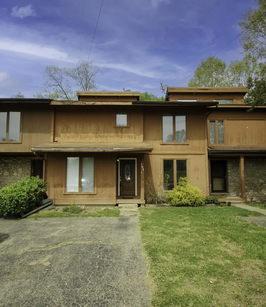 700 Inverness Road Perry Park KY 40363