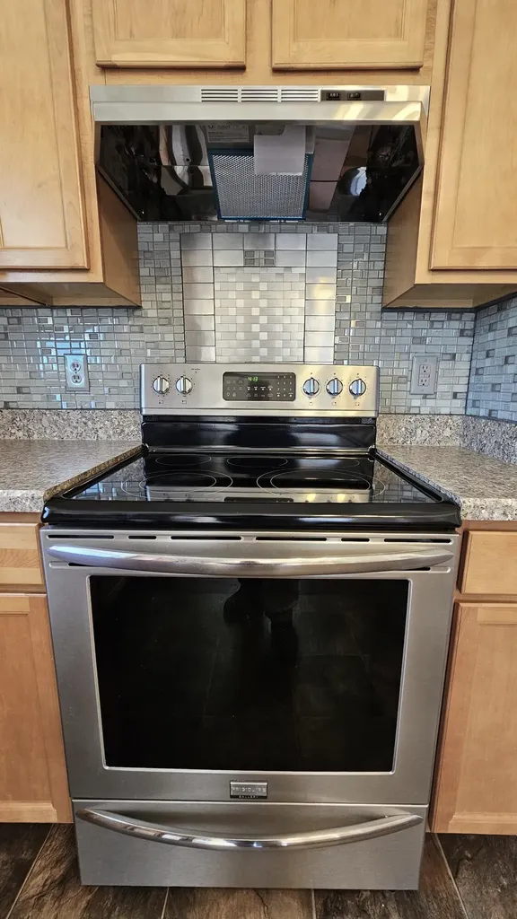 253 W Showalter Drive Georgetown KY 40324