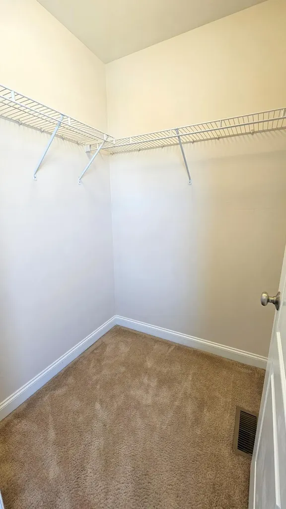 253 W Showalter Drive Georgetown KY 40324