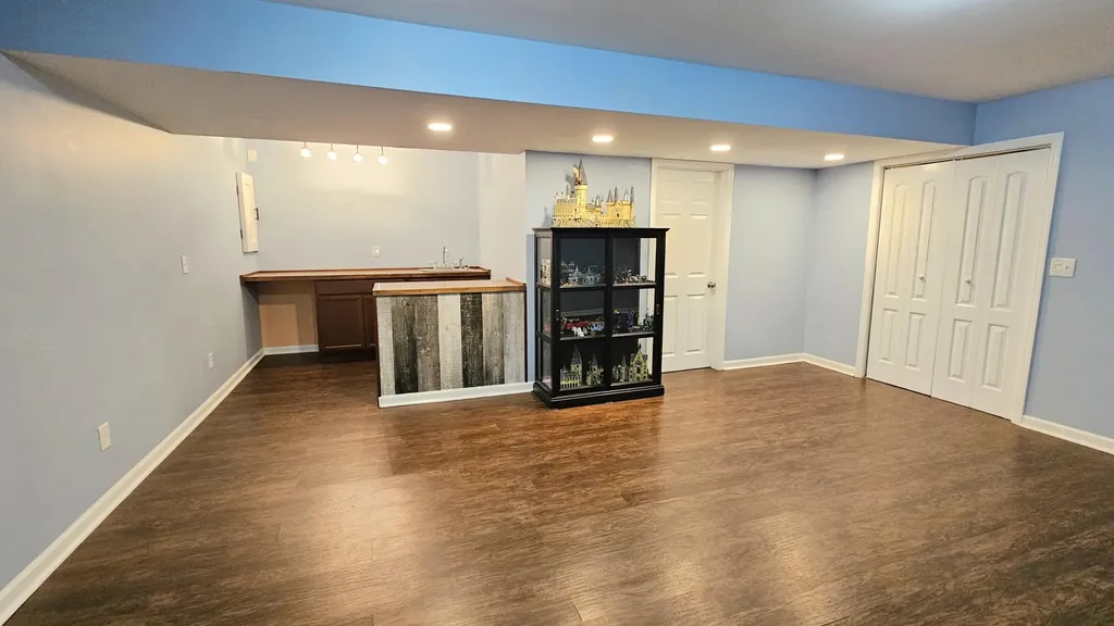 253 W Showalter Drive Georgetown KY 40324