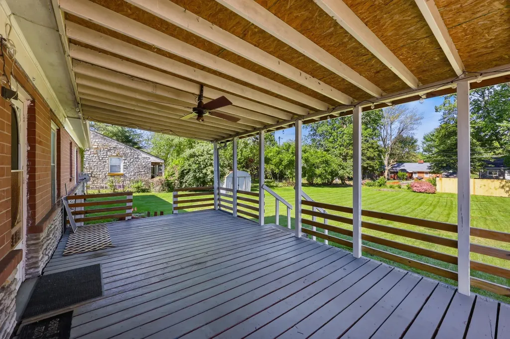 231 Southport Drive Lexington KY 40503