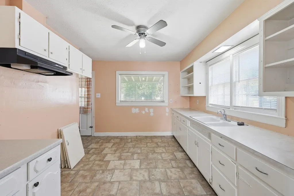 231 Southport Drive Lexington KY 40503