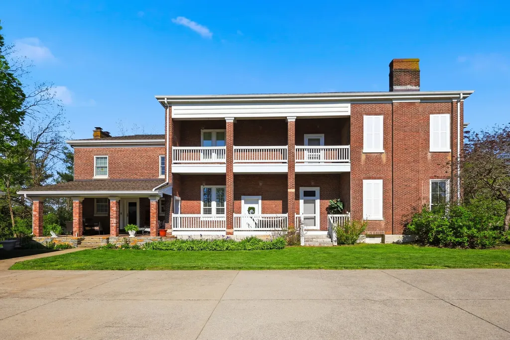 6208 Old Richmond Road Lexington KY 40515